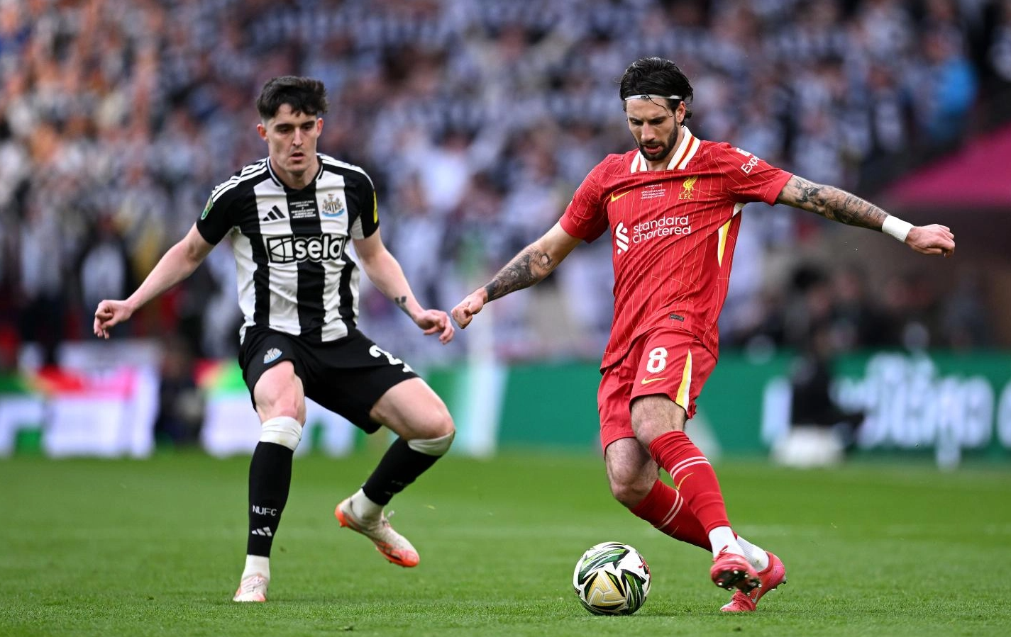 Newcastle United vs Liverpool (23:30 – 16/03) | Xem lại trận đấu